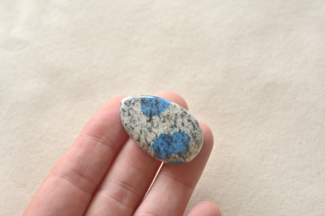 Ｋ2アズライト（Ｋ2ブルー）【13】ルース・カボション（32.5×20.5mm）