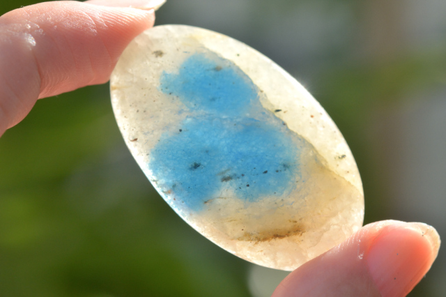 K2アズライトシリカ【34】ルース・カボション　（43×25.5mm）