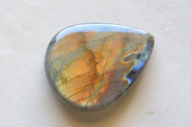 ラブラドライト【14】　ルース・カボション　（46.5×37mm）