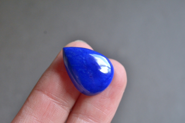 ラピスラズリ【2】　ルース・カボション（19.5×15mm）
