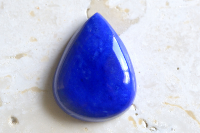 ラピスラズリ【2】　ルース・カボション（19.5×15mm）