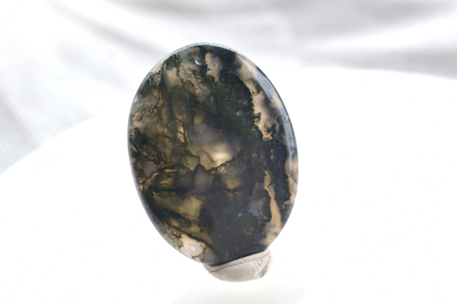 モスアゲート（穴あき）【13】　ルース・カボション（40×30mm）