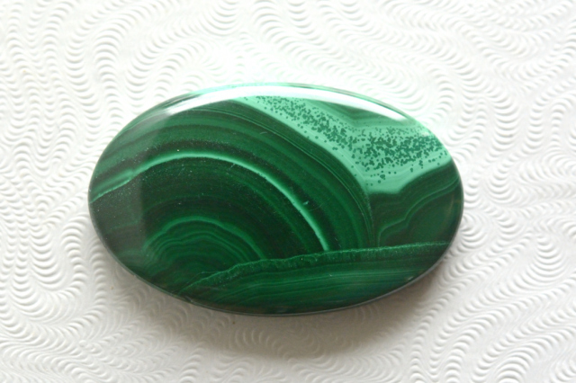 マラカイト【10】ルース・カボション　（33×21mm）
