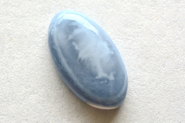 ブルーオパール（オワイヒーブルーオパール）【17】天然石ルース・カボション　（31×17.5mm）