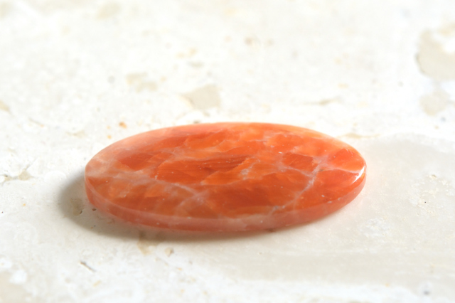 オレンジカルサイト【1】ルース・カボション（32.5×16mm）