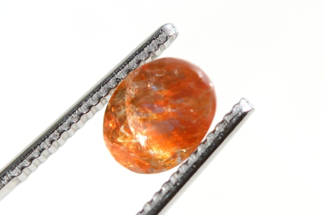 オレゴンサンストーン【8】天然石ルース・カボション　（8×6mm）