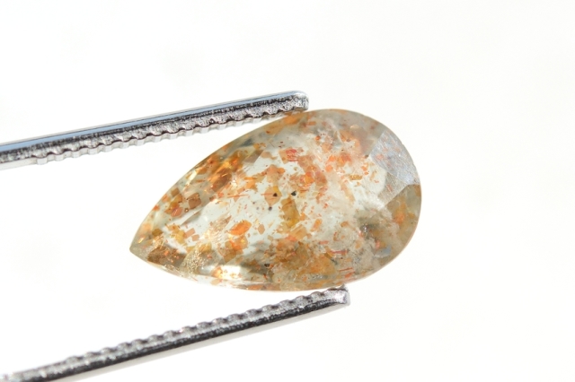 オレゴンサンストーン【20】天然石ルース・カボション　（14.5×8.5mm）