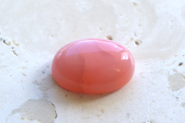 ピンクオパール【4】ルース・カボション（18×13mm）