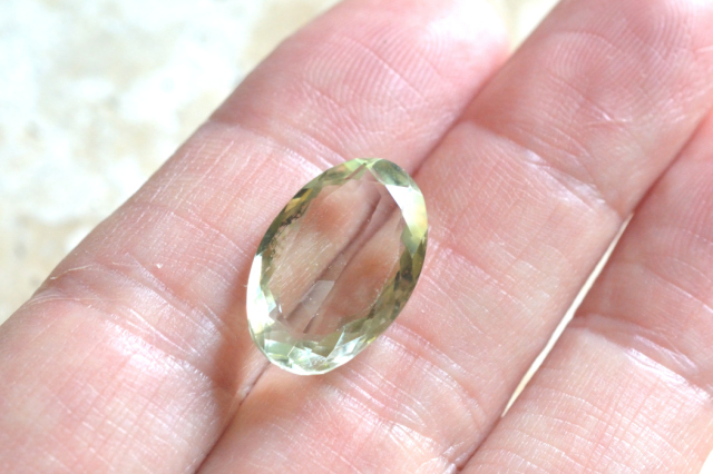 グリーンアメジスト 希少！大粒でカットが秀逸】グリーンアメジスト 5.85ct | まるむ商会