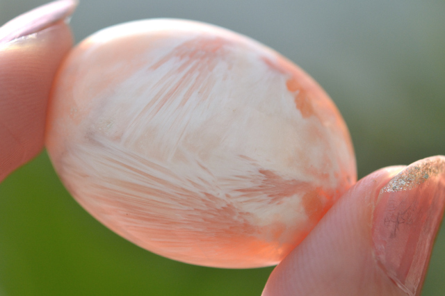 ピンクスコレサイト【15】ルース・カボション（31.5×23mm）