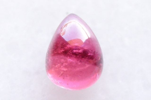 ピンクトルマリン【46】天然石ルース・カボション（11.5×8.5mm）