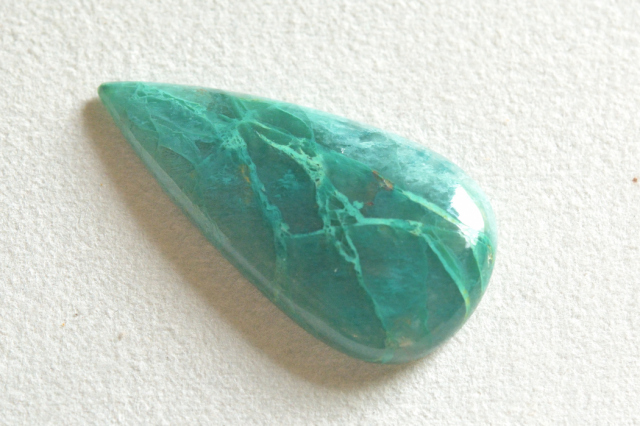 クォンタムクアトロシリカ【38】ルース・カボション（38.5×20mm）