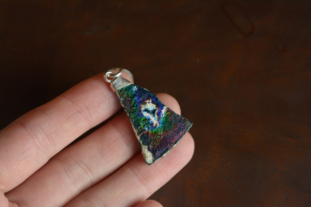 ローマングラス（穴あき）【38】（33.5×23mm）