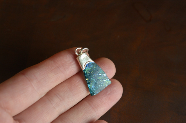 ローマングラス（穴あき）【39】（27×16mm）