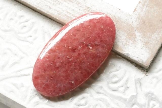 ロードナイト【1】天然石ルース　（43.5×23.5mm）