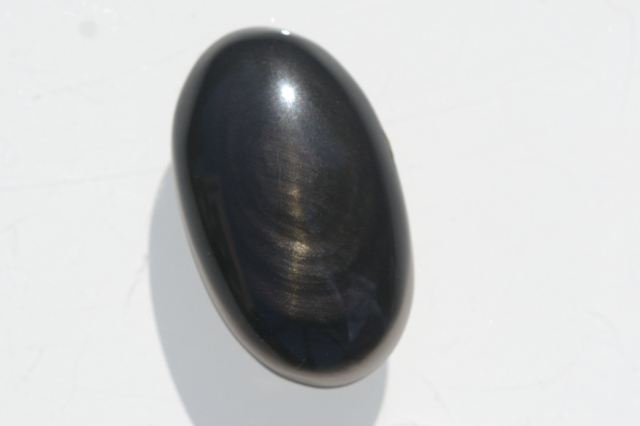 オブシディアン【4】ルース・カボション（31×18.5mm）