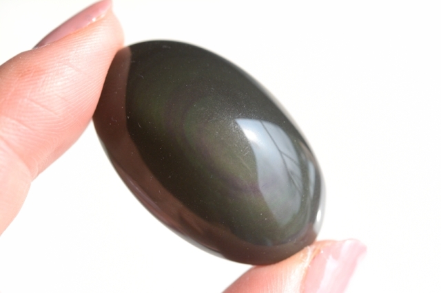 レインボーオブシディアン【26】ルース・カボション（34.5×22mm）