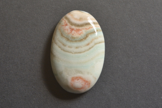サターンカルセドニー【4】ルース・カボション（約29.5×19mm）