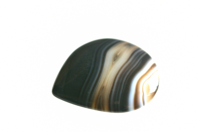ストライプオニキス【13】ルース・カボション（30.5×28mm）