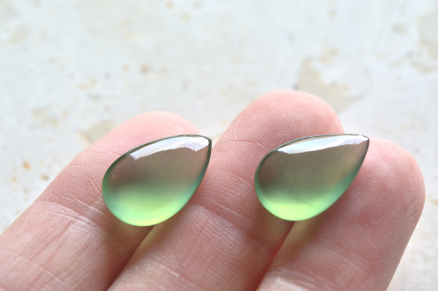 サーペンティン・2石セット【21】ルース・カボション　（15.5×10.5mm）