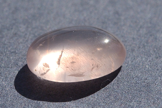 スターローズクォーツ【11】ルース・カボション　（20.5×15mm）