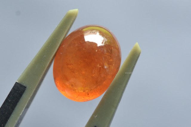 スぺサルティン（マンダリン）ガーネット【6】ルース・カボション（9.5×7.5mm）