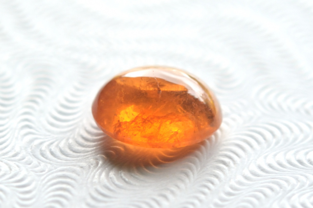 スぺサルティン（マンダリン）ガーネット【7】ルース・カボション（8.5×7.5mm）