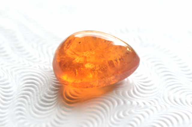 スぺサルティン（マンダリン）ガーネット【10】ルース・カボション（9.5×7.5mm）