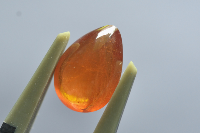 スぺサルティン（マンダリン）ガーネット【12】ルース・カボション（9.5×6.5mm）