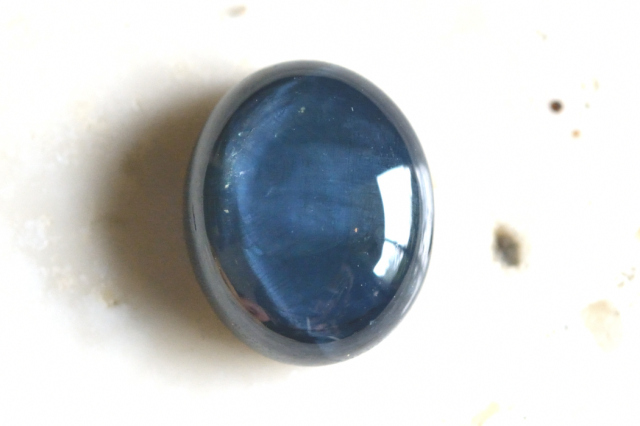 ブルースターサファイア【22】ルース・カボション（10×8mm）