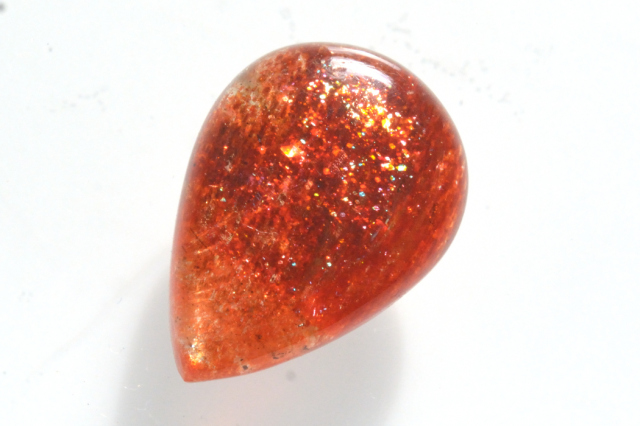 サンストーン【27】ルース・カボション（17.5×12.5mm）
