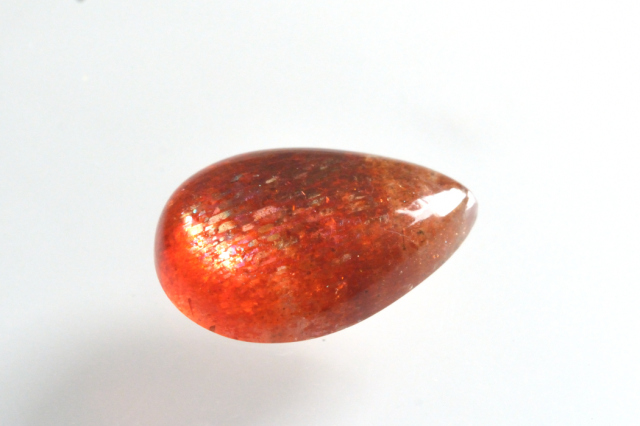 サンストーン【27】ルース・カボション（17.5×12.5mm）