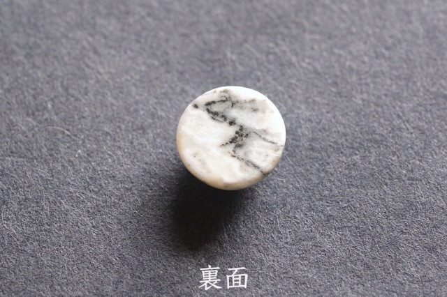 ホワイトバッファロー【6】（10×10mm）