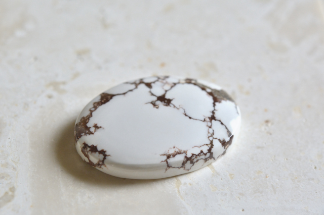 ワイルドホース【11】ルース・カボション（28.5×20mm）