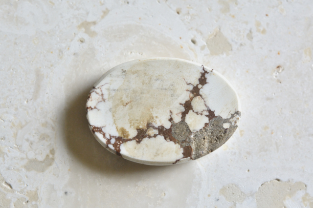 ワイルドホース【11】ルース・カボション（28.5×20mm）
