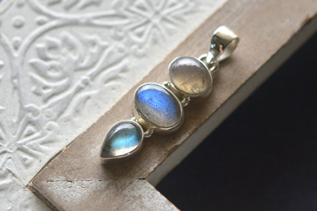 ラブラドライト【17】ネックレス・ペンダントトップ