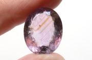ファントムアメジスト【25】天然石ルース・ファセットカット（17.5×13mm）