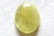グリーンベリル【4】ルース・カボション（19.5×15.5mm）