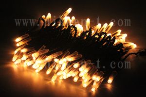 LEDイルミネーション、ストリング(ストレート)、常点、プロ仕様(V4)、100球、黒コード、電球色(オレンジゴールド)