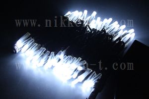 LEDイルミネーション、ストリング(ストレート)、2回路点滅、プロ仕様(V4)、100球、黒コード、ホワイト
