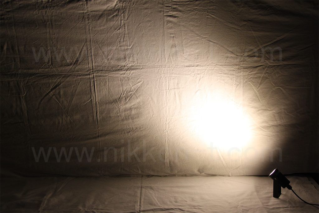 LEDコンパクトスポットライト 電球色、DC12V、3W×3灯、照射角20