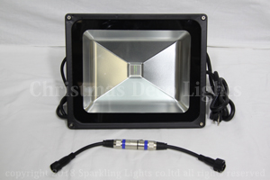 DMX対応 COB型RGB LEDウオールウオッシャー R2.1、矩形、黒筐体、AC100V、1灯、60W IP65 ※アドレスセッター別売り