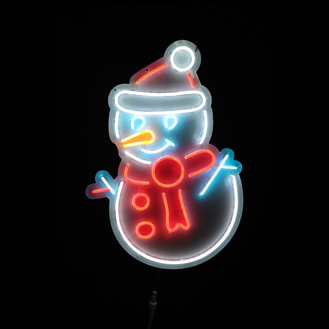 ネオンスノーマン　W44cm×H65cm　