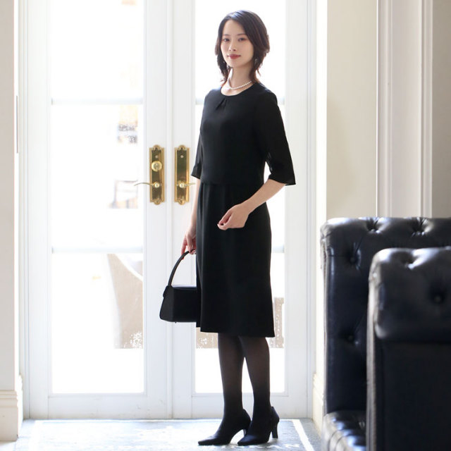 TVドラマ「ブラックファミリア」瀧七海さん着用】 喪服 ブラック