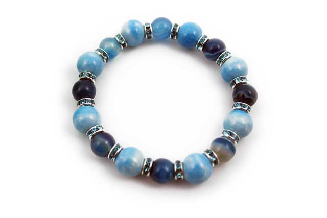 有田焼と天然石のブレスレット(Arvo) 八つ玉釉彩スカイブルーメノウ