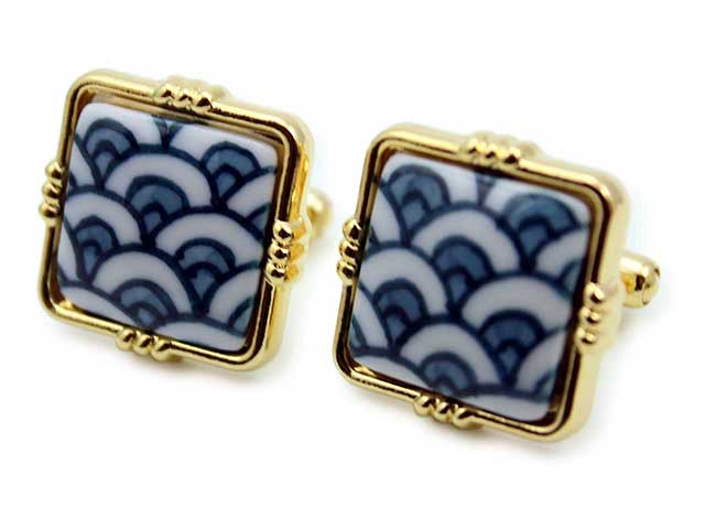 有田焼カフスボタン 染付青海波 角型