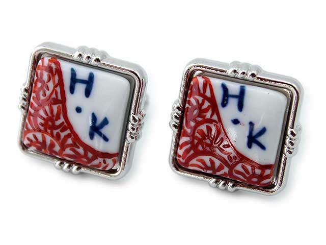 有田焼カフスボタン 名前入 赤たこ唐草 角型