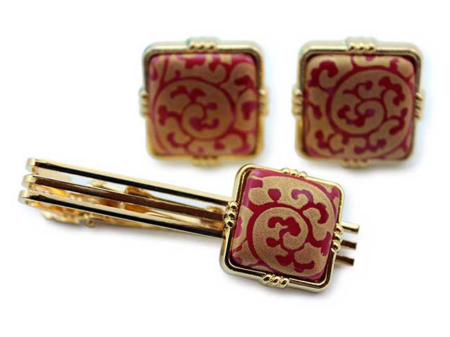 有田焼カフスタイピンセット 赤金唐草 角型