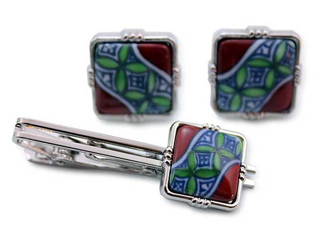 有田焼カフスタイピンセット 染錦赤七宝 角型