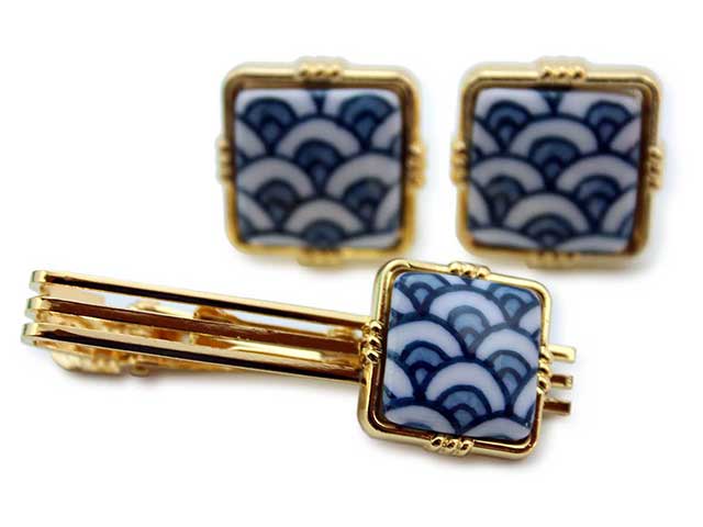 有田焼カフスタイピンセット 染付青海波 角型